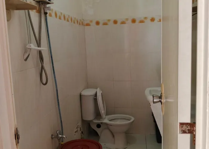 Cronin Residences (adults Only) Bed & Breakfast Oslob