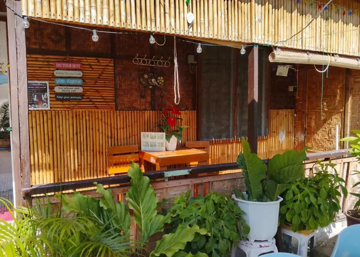 Bed & Breakfast Cronin Residences (adults Only) *