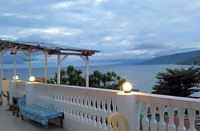 Cronin Residences (adults Only) Bed & Breakfast