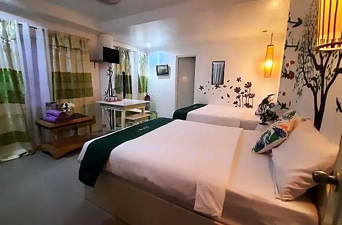 Bed & Breakfast Cronin Residences (adults Only) *